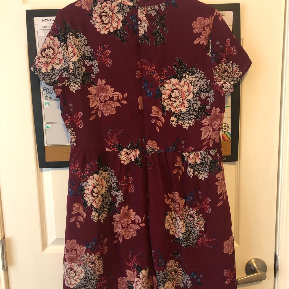 Dress! - Picture 2 of 5